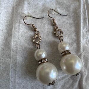 Crystal and Pearl Dangle Earrings